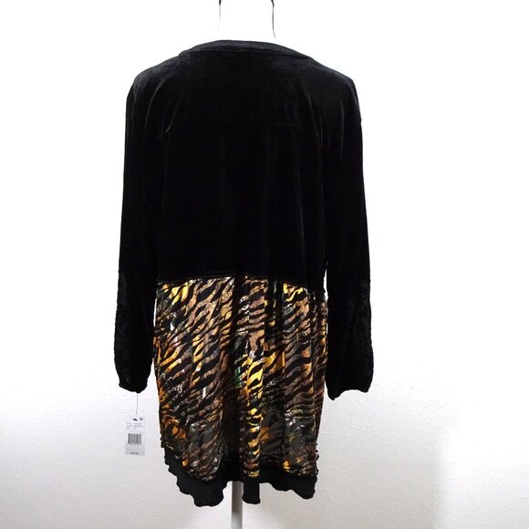 Calessa Tunic Top Women's Plus Size 1X Velvet Burnout Animal Print Boho - Picture 4 of 10